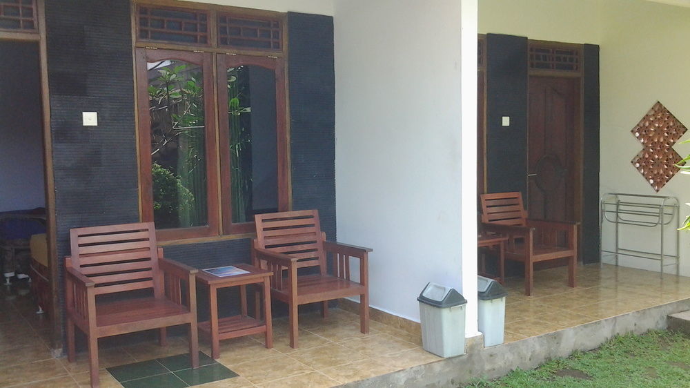 Family Garden Homestay Mangsit Екстериор снимка