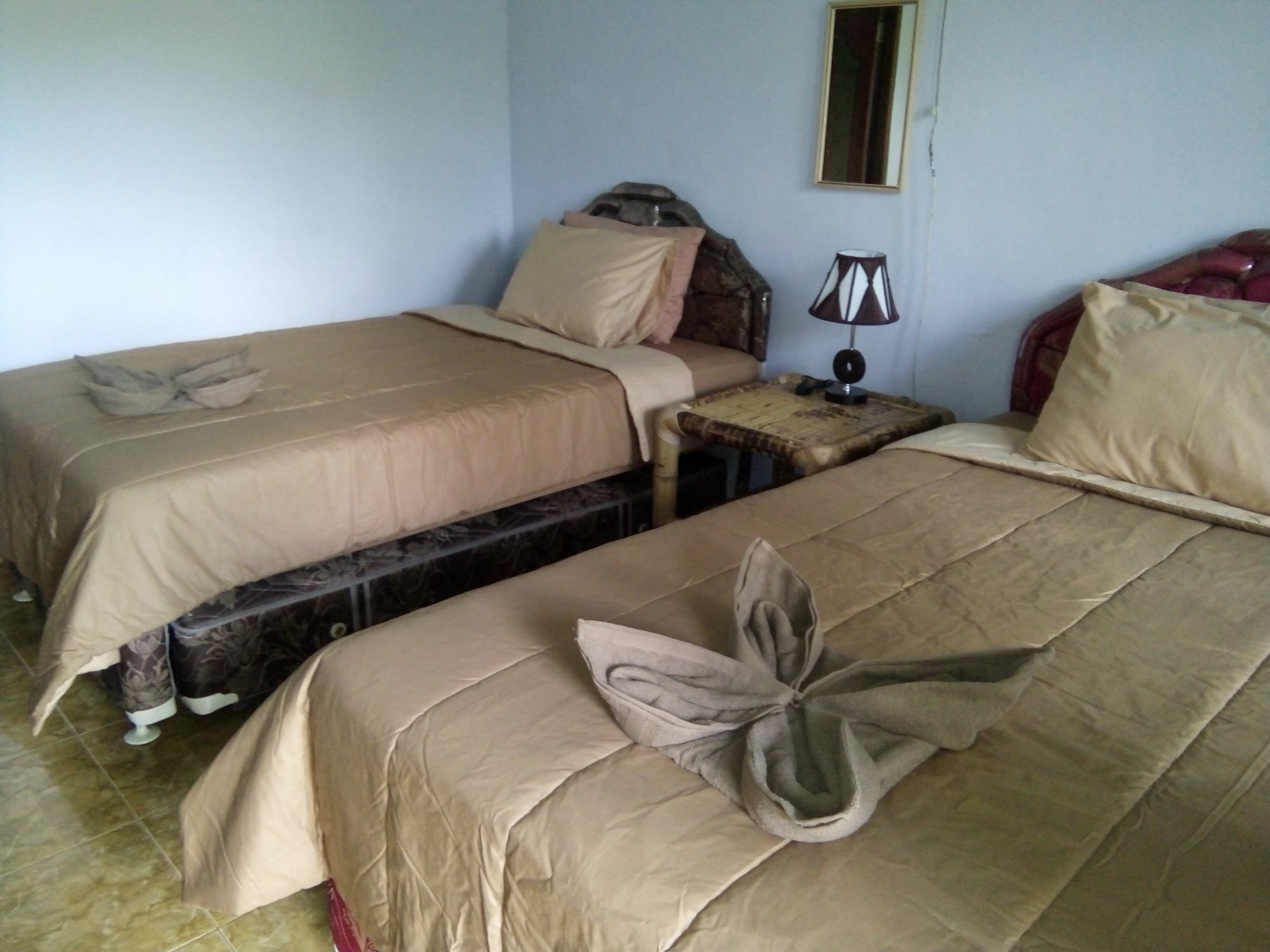 Family Garden Homestay Mangsit Екстериор снимка